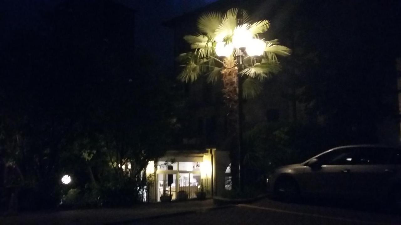 Hotel Quarcino Комо Екстер'єр фото